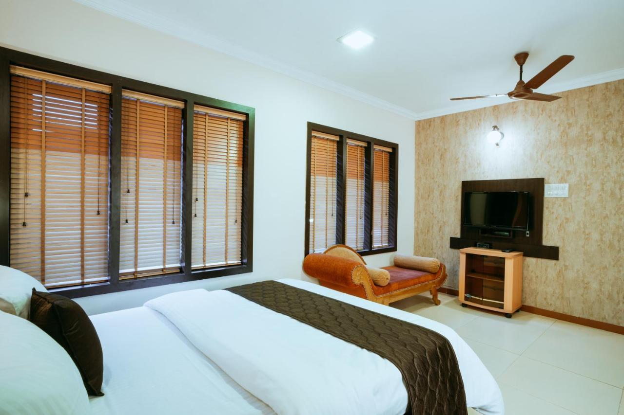 Asokam Resort 2*